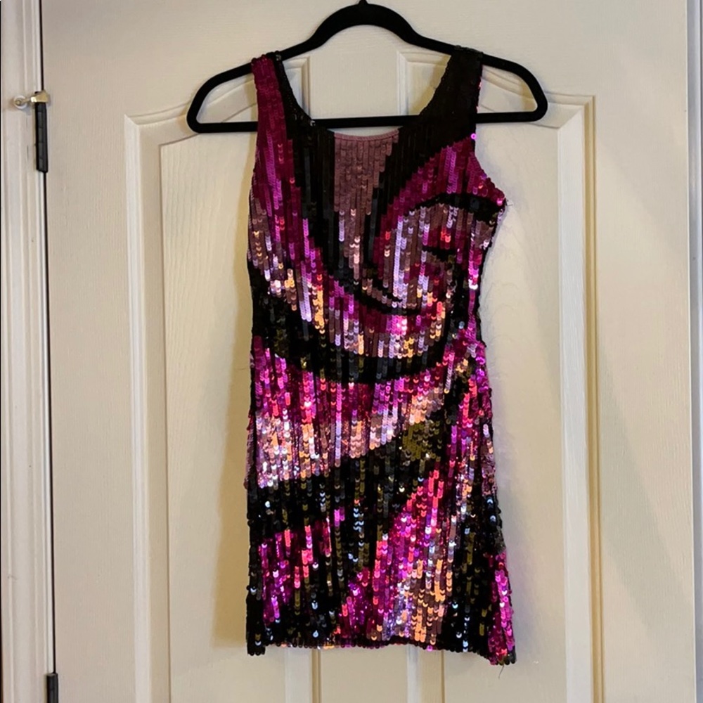 The Costume Gallery Pink Swirl Costume